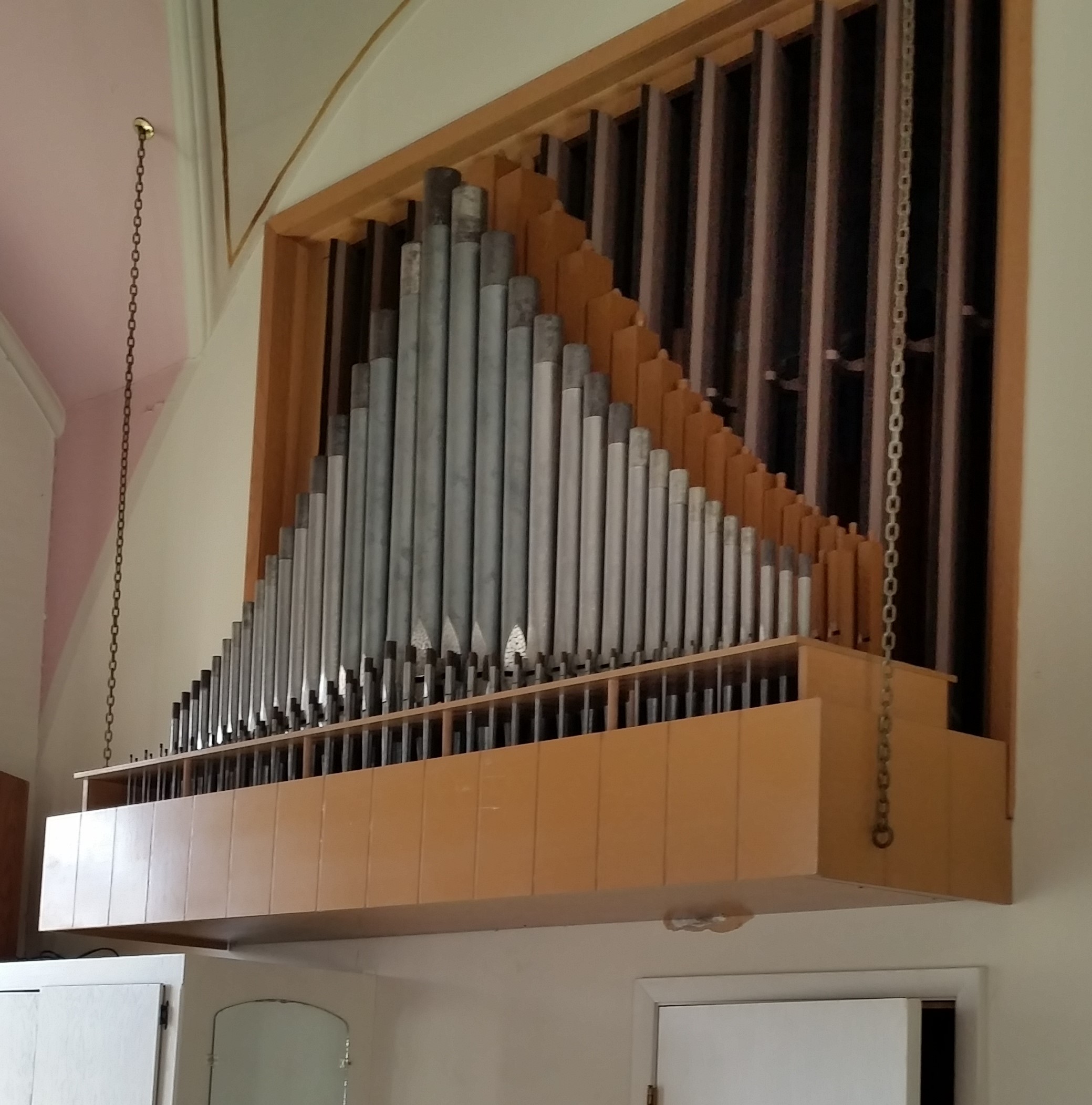1920s Pipe Organ Pipes-cropped