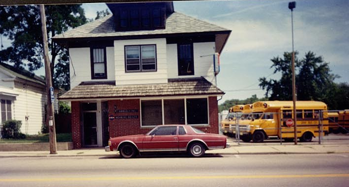 Mrs Noll Home- wpl00997x